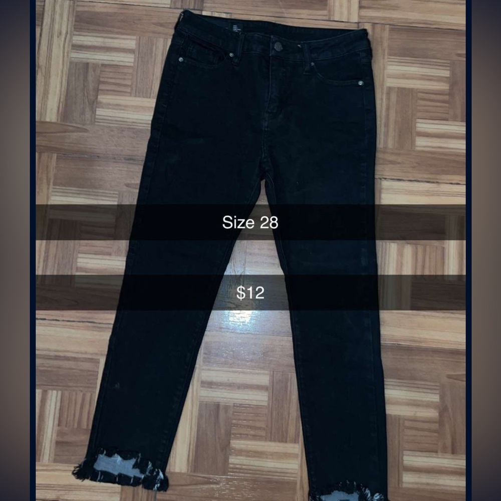 Boyfriend jeans size 28